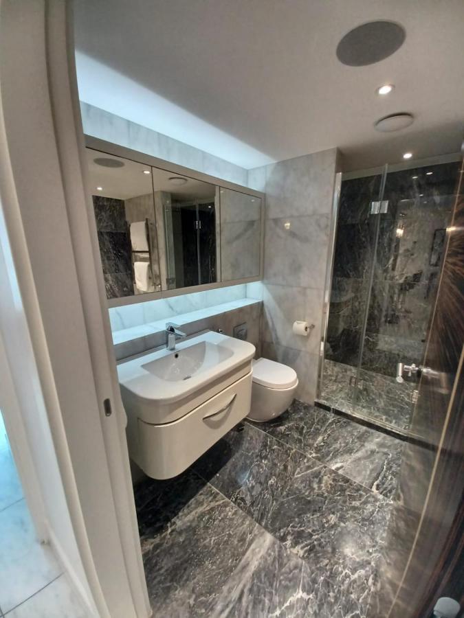 Buckingham Palace Residences By Aeria Apartments London Exteriör bild